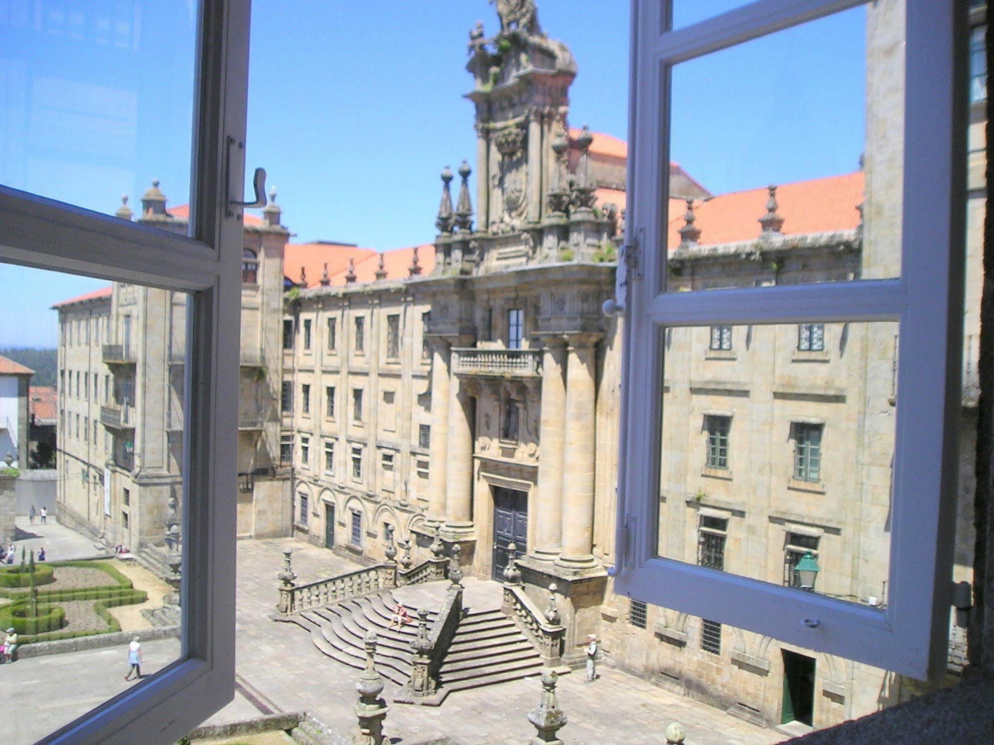 Apartamentos Casa De La Inmaculada Santiago de Compostela Exterior photo