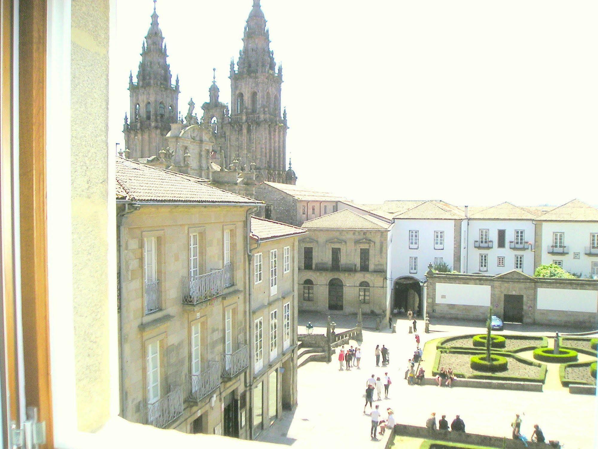 Apartamentos Casa De La Inmaculada Santiago de Compostela Exterior photo